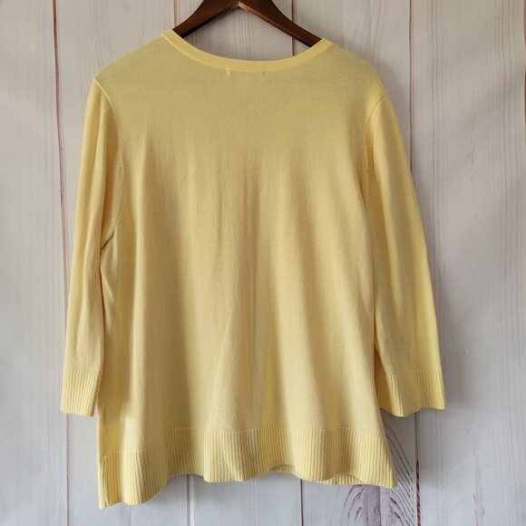 CJ Banks 100% Cotton Button Front Granny Cardigan Sweater, Floral Beaded Bee EUC - Picture 3 of 8